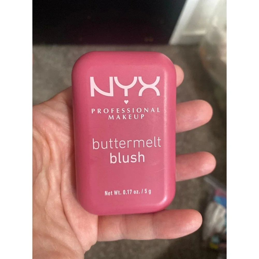 NYX Professional Makeup Buttermelt Powder Blush Butta With Time new